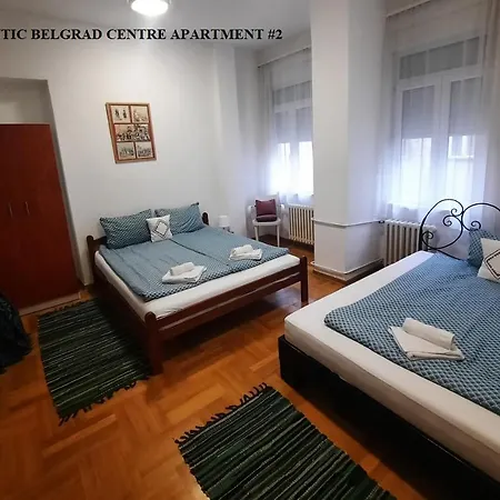 דירה Authentic Centre For Large Groups, Republic Square - Up To 47 People In 5 *