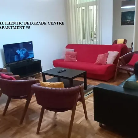Authentic Centre For Large Groups, Republic Square - Up To 47 People In 5 דירה בלגרד