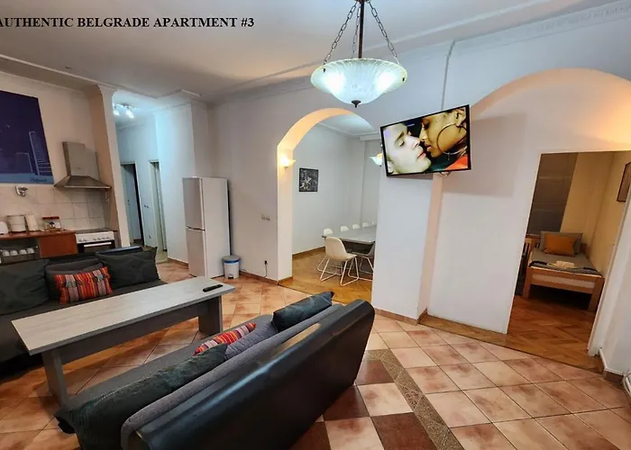 Authentic Centre For Large Groups, Republic Square - Up To 47 People In 5 Belgrád